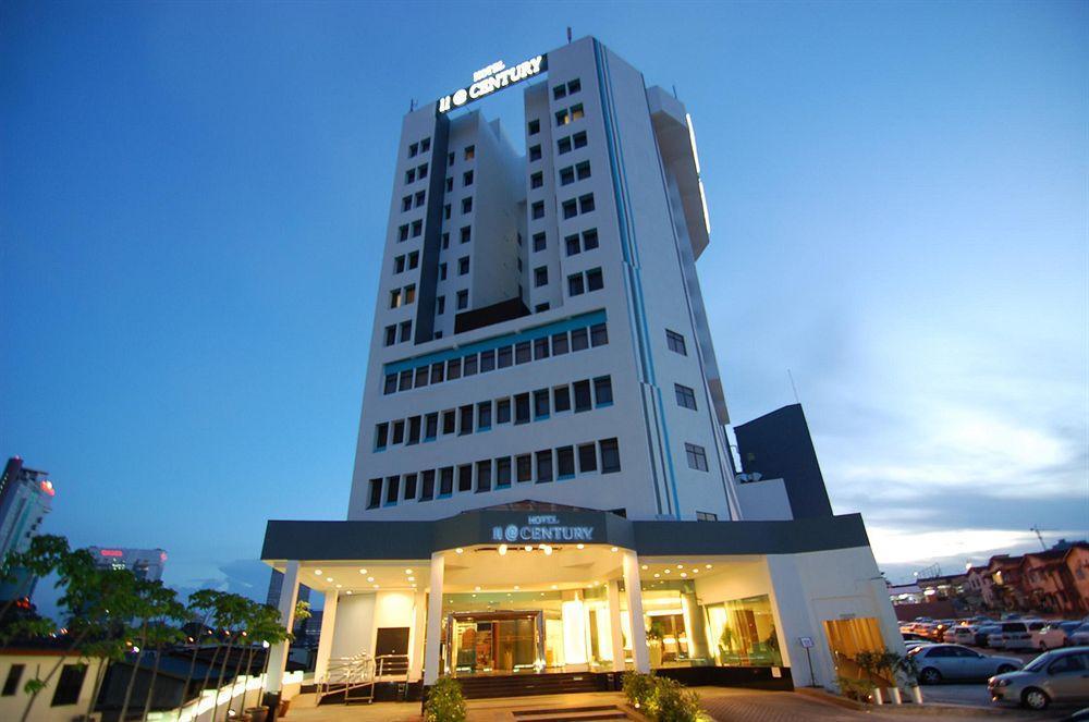 11@Century Hotel Johor Bahru Bagian luar foto
