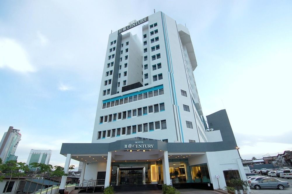 11@Century Hotel Johor Bahru Bagian luar foto